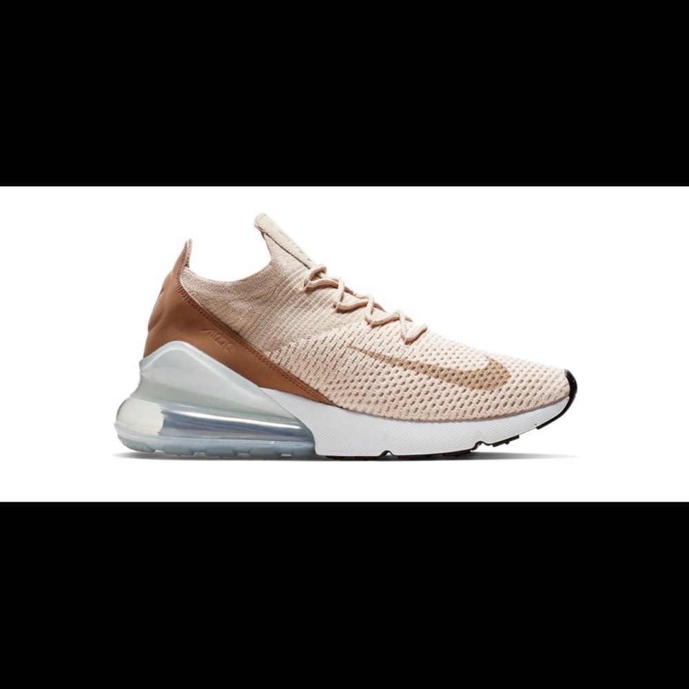 Nike Air Max 270 Flynit